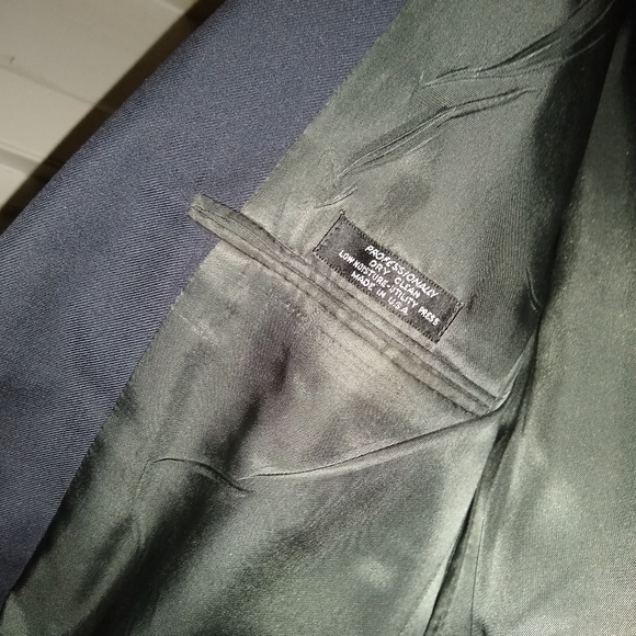 Blazer ( Covid-19 free home) - Picture 3 of 4